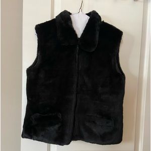 Ladies size Large faux fur black vest
